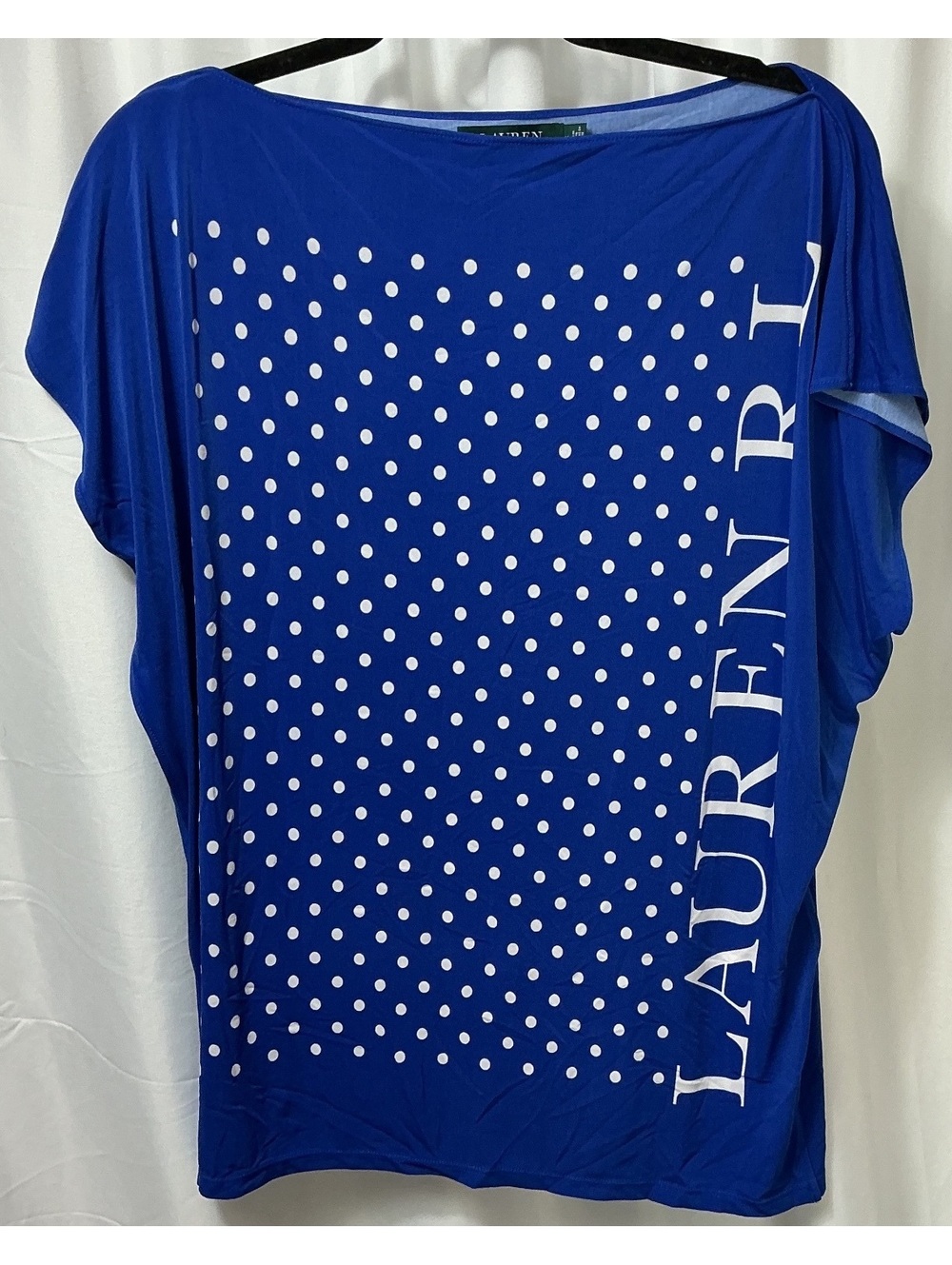 NWOT Lauren Ralph Lauren Women’s M Blue Polka Dot Dolman Sleeve Top Preppy vaca